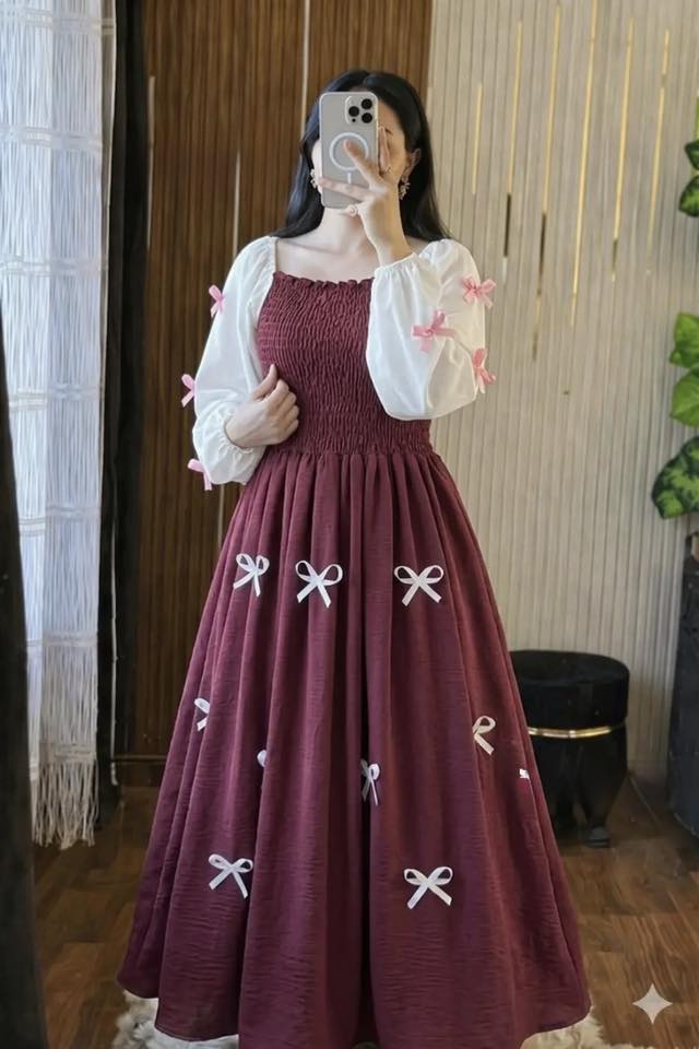 Viral Pookie Georgette Long Gown for Women - Maroon